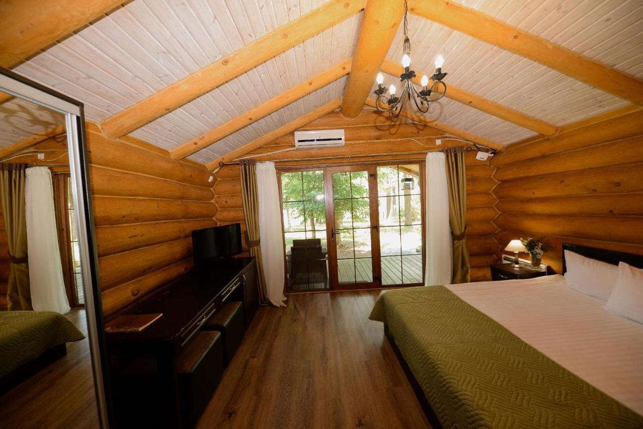 Resort Stariy Prud Pylypovychi ภายนอก รูปภาพ